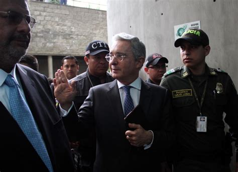 Fiscalía Insiste A La Corte Que Investigue A Uribe Por Masacre De El Aro