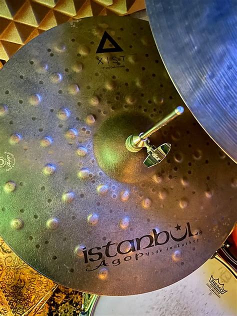 Istanbul Agop Xist Dry Dark Hihat 17 Reverb