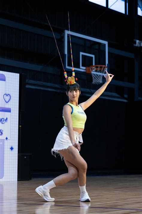 新聞 攻城獅啦啦隊找「小龍女」還會有重大補強 看板 Basketballtw 批踢踢實業坊