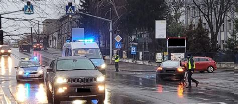 Łódzkie Tragiczny wypadek na przejściu dla pieszych Nie żyje 78 latek