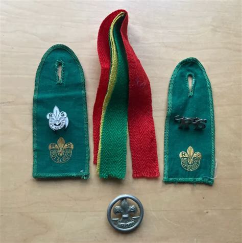 COLLECTION OF OLD Vintage Rover Scout Badges Epaulettes & Knot. £10.50 ...