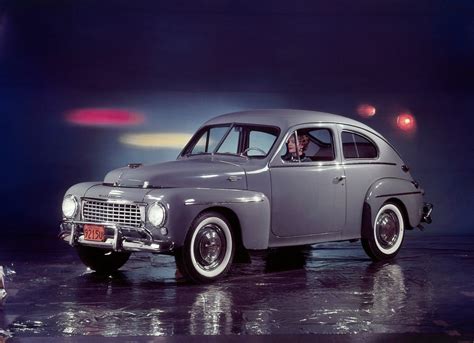 Volvo Picks Its 5 Greatest Classic Cars