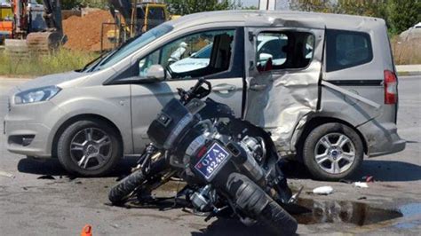 Yunus timi ile takibe aldıkları araç çarpıştı 2 si polis 3 kişi