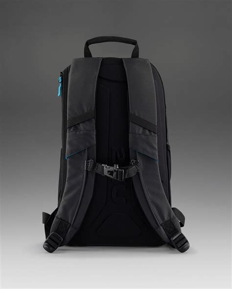 Commute Backpack 2xu