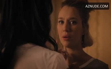 Yara Martinez Megan Ketch Lesbian Scene In Jane The Virgin AZNude