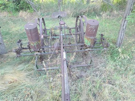 John Deere Antique Corn Planter Bigiron Auctions