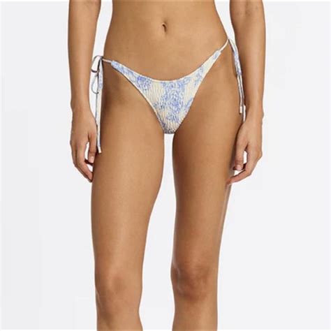 Triangl Vinca Indigo Bikini Bottoms Nwt Size Depop