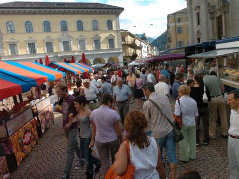 Il Mercato Di Bellinzona Ticino Ch