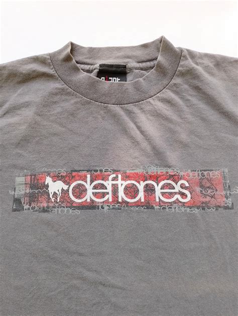 deftones white pony album cover 6
