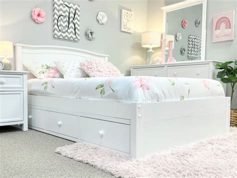 Ashton Full Platform Bed White | rooms4kids & baby