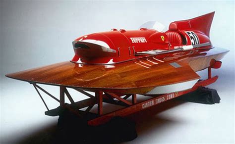 Timossi Ferrari Arno Xi Racing Hydroplane Video