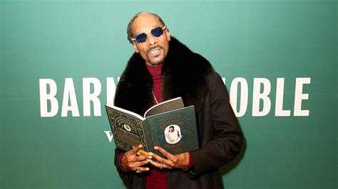 Snoop Dogg Weed Book Review Sukverruqqiya