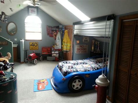 Cool Hot Wheels Bedroom Decor Ideas For A Car Inspired Room