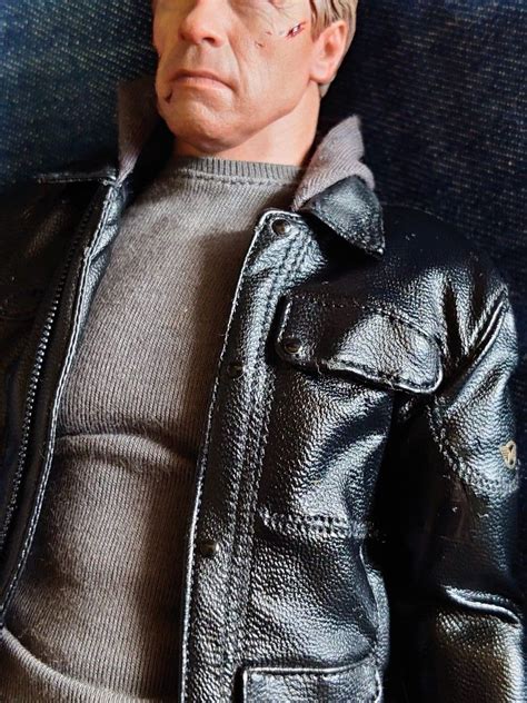 hottoys terminator mms Hot toys 未來戰士 t 興趣及遊戲 玩具 遊戲類 Carousell