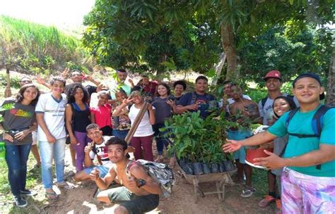 Estudantes Criam Projeto Para Reflorestar E Proteger Nascente Do Rio