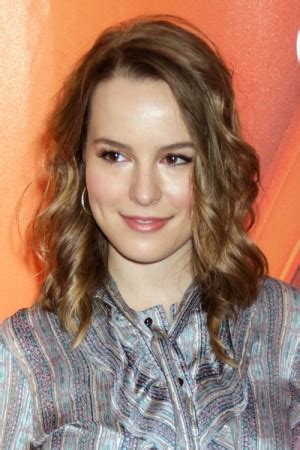 Bridgit Mendler's Hairstyles & Hair Colors | Steal Her Style