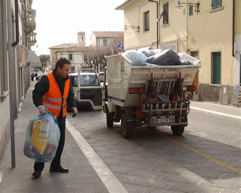 Nuova Tari Dure Accuse Non Vero Che Calata Ci Sono Costi Nascosti