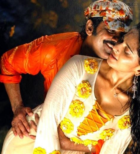 Anushka Shetty Ravi Teja Baladoor 10 Hot Romance Hd Photo Indiancelebblog