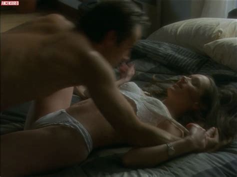 Naked Simone Elise Girard In Wilder