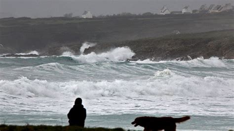 Deadly Storm Eleanor brings chaos to Europe | World News | Sky News