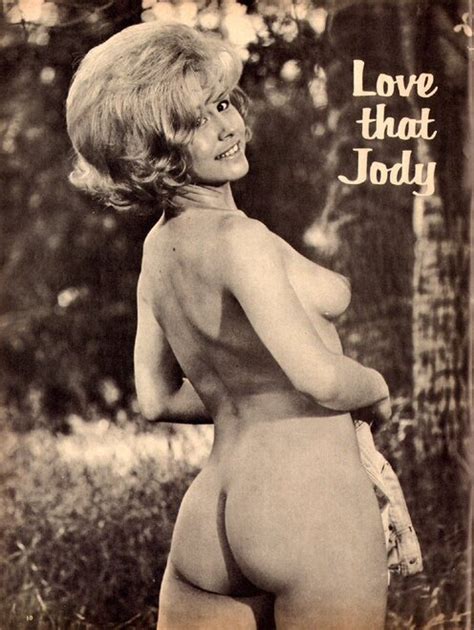 Beautiful Sexy Retro Vintage NSFW Porn Pic