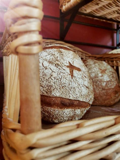 Tourte De Meule Tranche G Le Fournil De Seignelay Locavor Fr