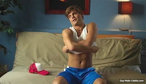 Garrett Clayton Naked In King Cobra Trailer The Nude Male