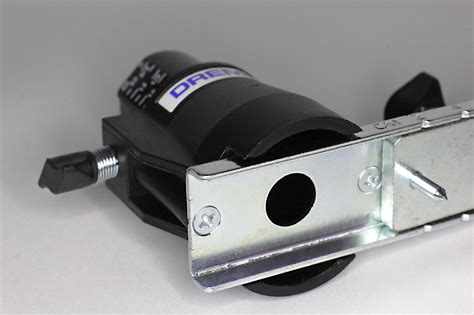 Фрезерный циркуль Dremel 678 для гравера с параллельным упором — купить ...