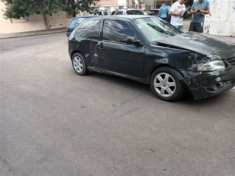 Choque Entre Dos Autos Uno De Los Conductores Dio Positivo En Alcoholemia Bvc Noticias