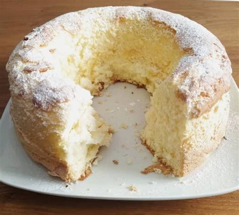 Ciambella Nuvola Di Soli Albumi Dolce Ricetta Leggera Cucinare Come