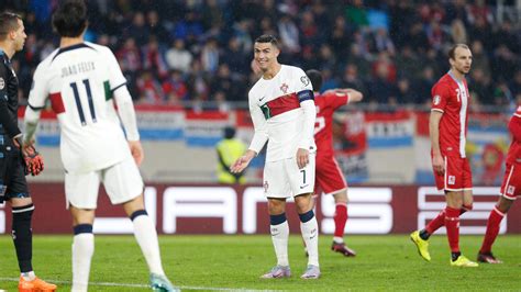 Le Portugal Affrontera Le Luxembourg Avec Cristiano Ronaldo Virgule