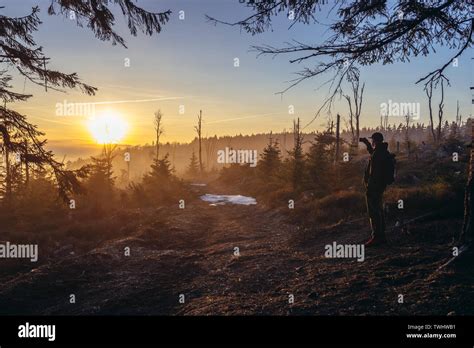 Sowie Blutige Eule Berge Fotos Und Bildmaterial In Hoher Aufl Sung