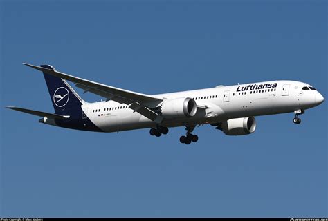 D Abpc Lufthansa Boeing Dreamliner Photo By Marc Najberg Id