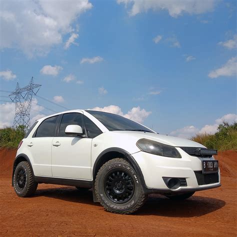 Lifted Suzuki SX4 With Off-road Tires – the Evolution From Rally to Autocross - offroadium.com