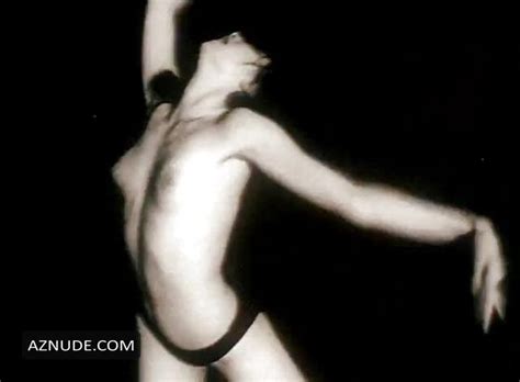 TONI BASIL Nude AZNude