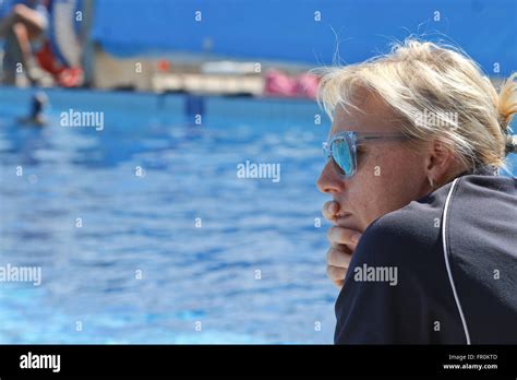 Water Polo Coach Greece Fotograf As E Im Genes De Alta Resoluci N Alamy