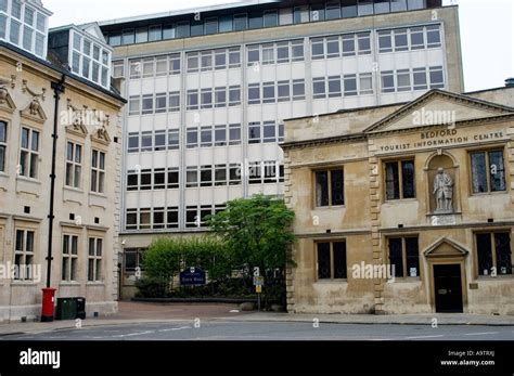 Bedford Town Hall High Resolution Stock Photography and Images - Alamy