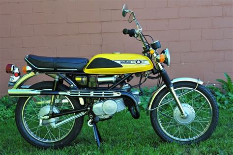 Restored Suzuki T125 Stinger 1971 Photographs At Classic Bikes