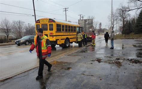 Accident Involving School Bus Reported - 1340 WJOL