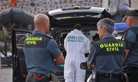 La Guardia Civil de Ceuta recupera el cadáver de una mujer en el mar