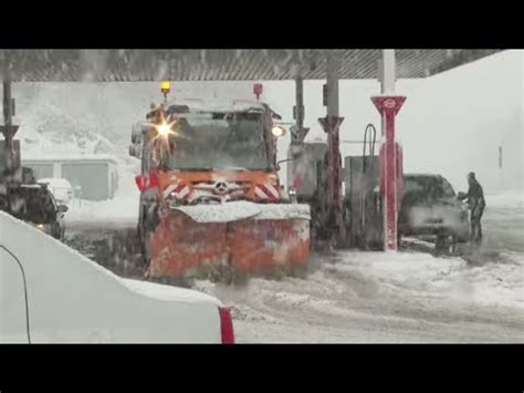 Schneechaos in Deutschland 5 Tipps für Autofahrer Januar 2019