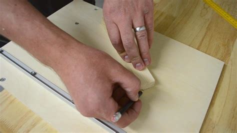 How To Make A Jigsaw Guide And Crosscut Jig Artofit