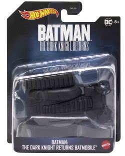 Количка Hot Wheels Batman The Dark Knight Returns Batmobile Отлична цена Ozone bg