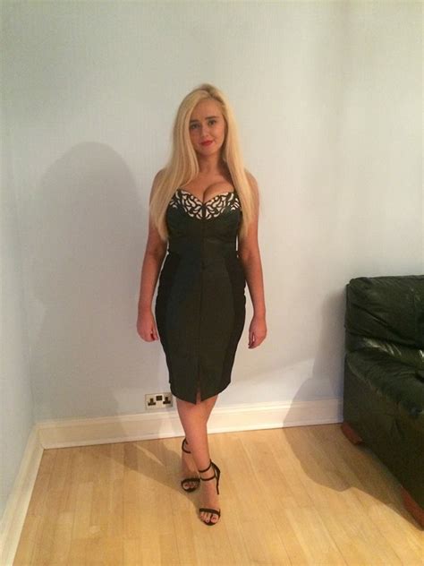 Cute Busty Slut Savannah Busty Blonde Slut Savannah Wallace Porn Pic