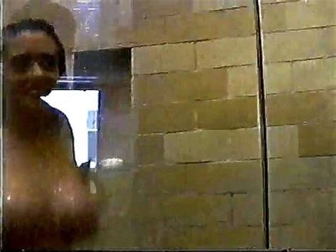 Bekijk Salma Hayek Look Alike Andrea Vega Salma Hayek Shower Porn SpankBang