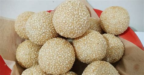 Resep Onde Onde Isi Kacang Hijau Kupas Oleh Dyahdwinda S Kitchen Cookpad