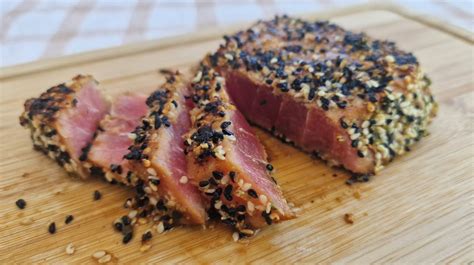 Seared Tuna Steak - Ana.Recipes