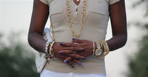 Fashion Friday Nearly Nude FASHIONTOLIVE FASHIONABLEFOODIVA