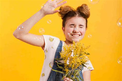 Festa Della Donna Lavoretti Mimosa Per I Pi Piccoli Pourfemme