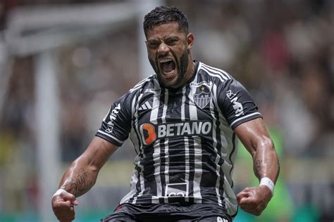 A fera fica Hulk renova por dois anos o Atlético MG Metrópoles